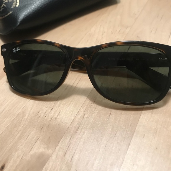 Ray Ban Original Wayfarer Tortoise - Picture 2 of 5